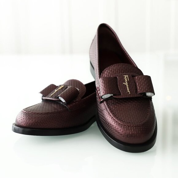 Brand new Ferragamo Vivaldo women loafers, size 8, purple, original price $1250 - Picture 3 of 7